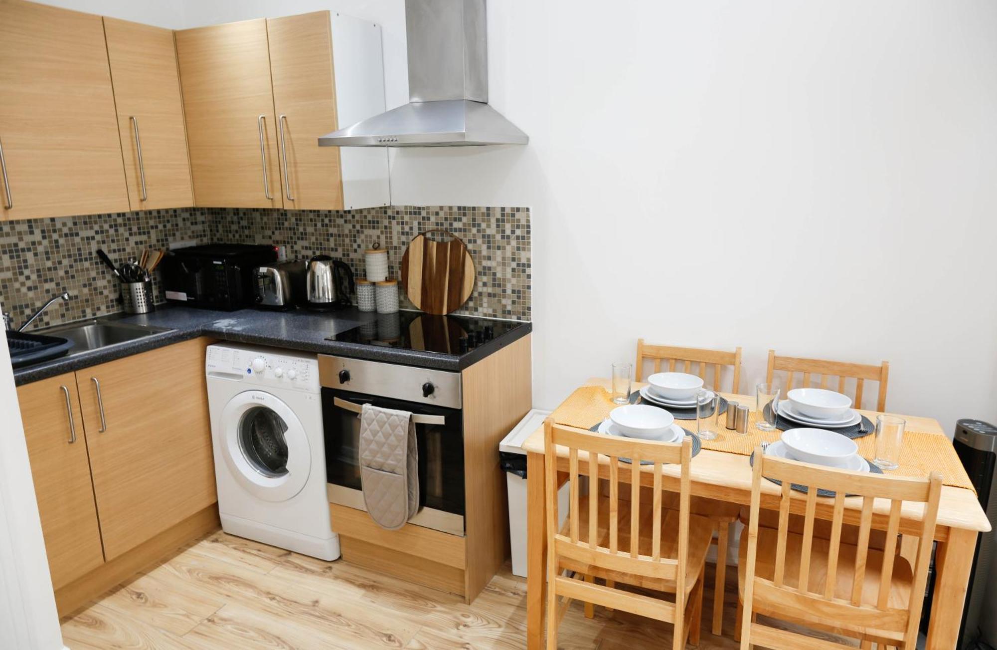 New Luxury Apartments In Central London Next To Shops, Cafes, Bars & Metro Exterior foto