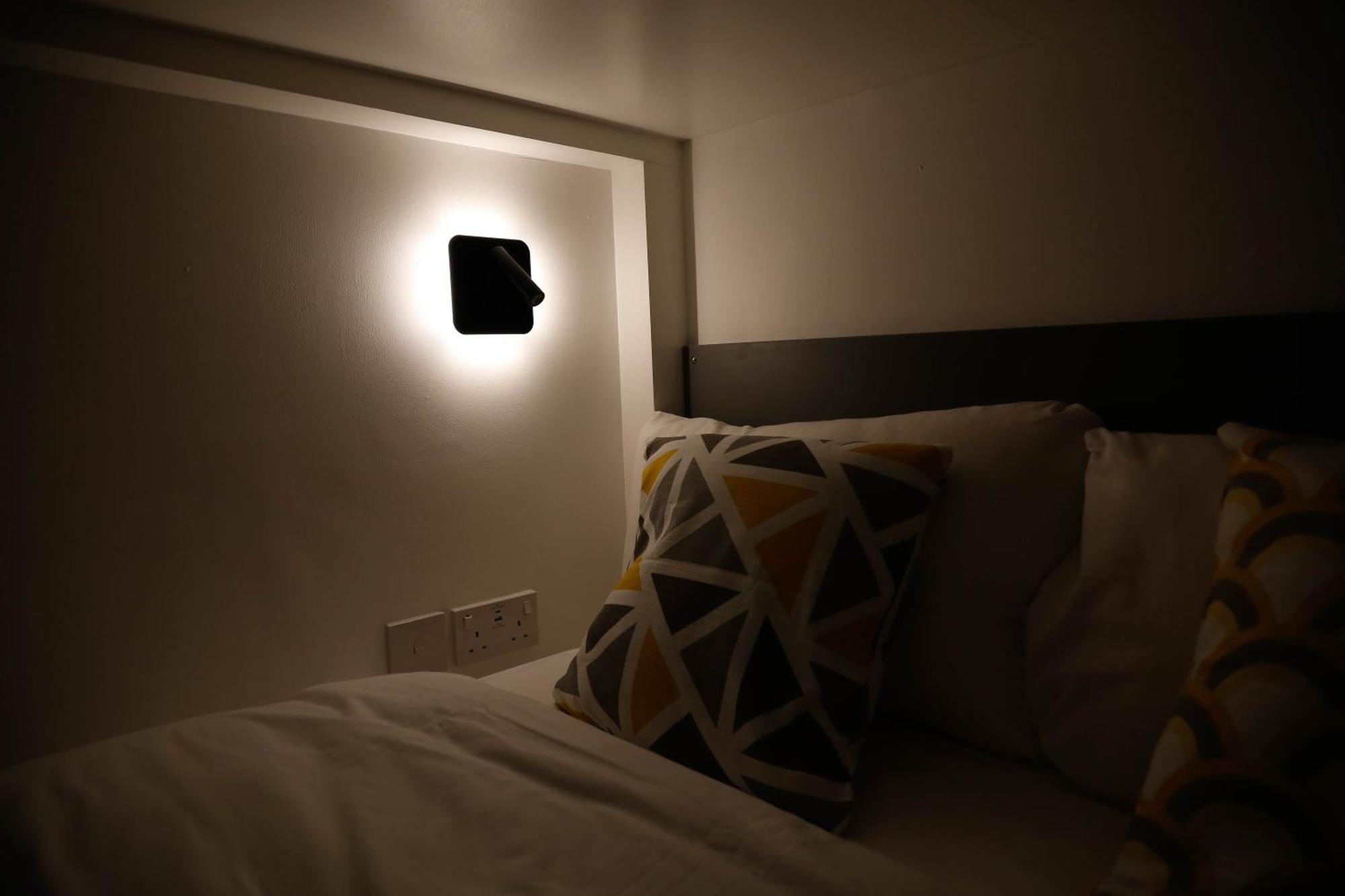 New Luxury Apartments In Central London Next To Shops, Cafes, Bars & Metro Exterior foto